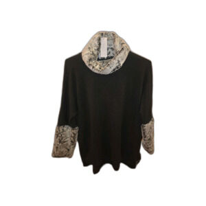 NWT Tess Elliott Studio Grey Faux Fur and Knit Sweater with cuffs. Size S.